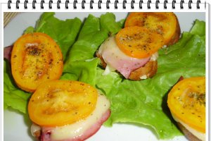 Crostini cu pastrama de vita si mozzarella