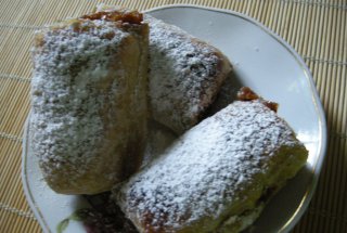 Strudel cu mere