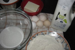 Prajitura cu foi si crema de ciocolata