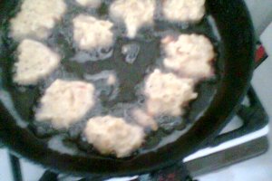 Chiftelute de cartofi cu sos marinat