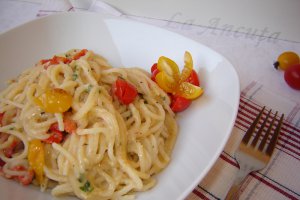 Spaghete cu rosii coapte