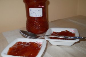 Dulceata de piersici