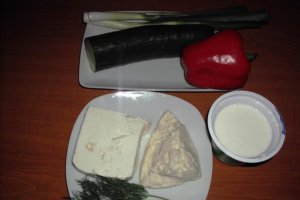 Butoiase din castraveti cu branzeturi