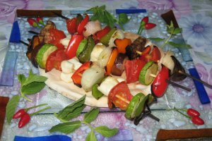 Frigarui cu telemea de oaie si legume