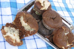 Muffins cu miez de cocos