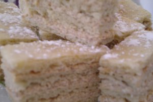 Prajitura cu foi si crema de nuca