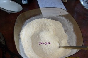 Galuste din gris cu gem de prune