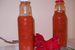 Pasta de rosii