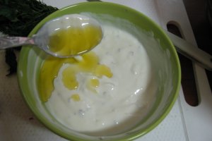 Andive cu sos tartar cu ridichi
