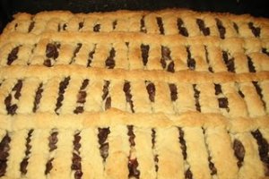 Prajitura ( tarta) cu visine (2)