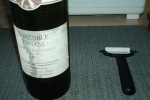 Pere in sos de vin alb