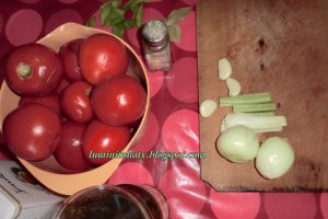 Pasta de rosii