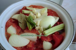 Pasta de rosii