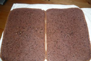 Tort cu crema de lamaie si caramel