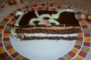 Tort cu crema de lamaie si caramel