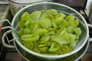 Dulceata din gogonele