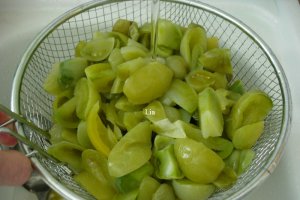 Dulceata din gogonele
