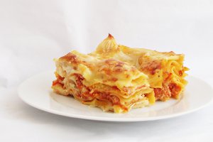 Lasagne cu carne si vinete