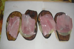 Rulouri de vinete ( involtini di melanze )