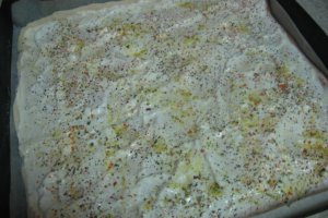 Placinta alsaciana( tarte flambée)