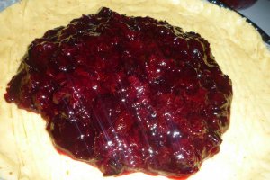 Tarta Linzer cu gem de prune