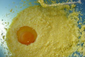 Tarta cu ciocolata si pere