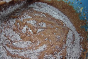 Tarta cu ciocolata si pere