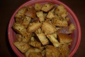 Supa de chimen cu oua si crutoane aromate reteta ardeleneasca