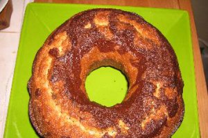 Prajitura cu glazura de ciocolata