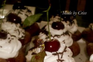 Cupcakes "Padurea Neagra"