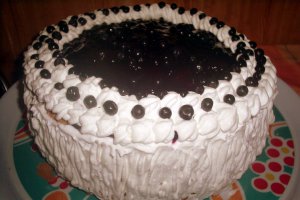 Tort cu afine si frisca