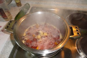 Tort Baiser cu prune