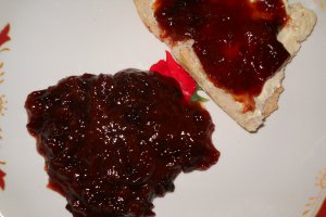 Dulceata de prune la cuptor
