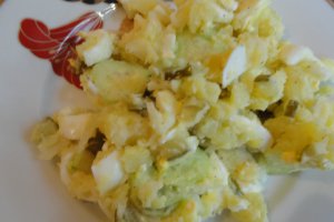Salata de cartofi