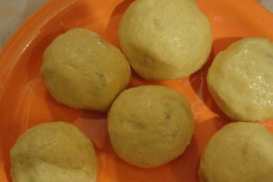Gomboti cu prune