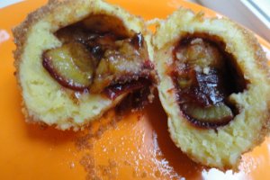 Gomboti cu prune