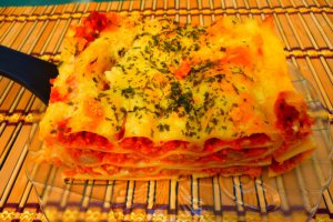 LASAGNA CU SOS BECHAMEL