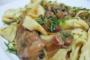 Pappardelle cu ragu de iepure