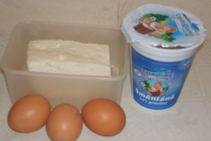 Plăcintă cu conopidă şi brânză