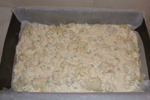 Plăcintă cu conopidă şi brânză