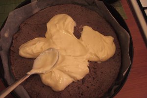 Tort cu visine si ananas