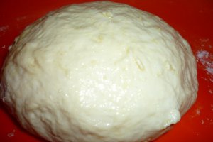 Pizza mediteraneana cu vinete