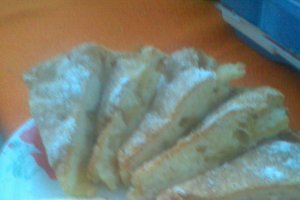 Tarta" alba "cu mere