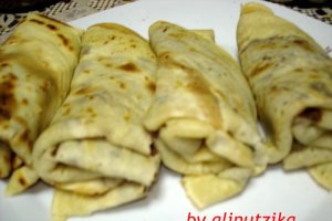 Clatite cu branza dulce si scortisoara