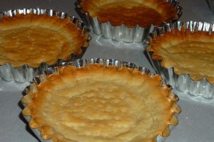 Mini- tarte cu lamaie