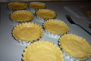 Mini- tarte cu lamaie
