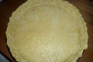 Tarta cu crema mascarpone si aroma de mure
