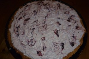 Tarta cu crema mascarpone si aroma de mure