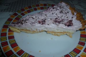 Tarta cu crema mascarpone si aroma de mure