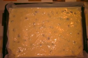 Placinta cu branza dulce si stafide